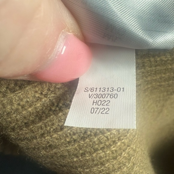 Banana Republic Sweater Vest Ribbed Knit Sleeveless Top M/L‎ Olive Green Men's - Picture 3 of 6